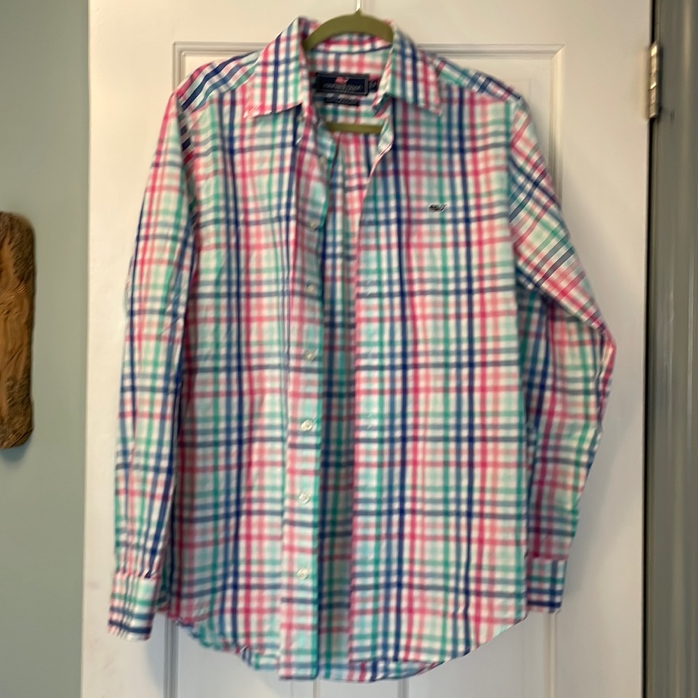 Vineyard vines M button size S.  Plaid w/ blue, dark & light pink, turquoise